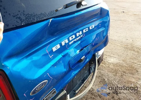 2022 Ford Bronco Sport Badlands из США, поврежденный, VIN 3FMCR9D91NRE11751